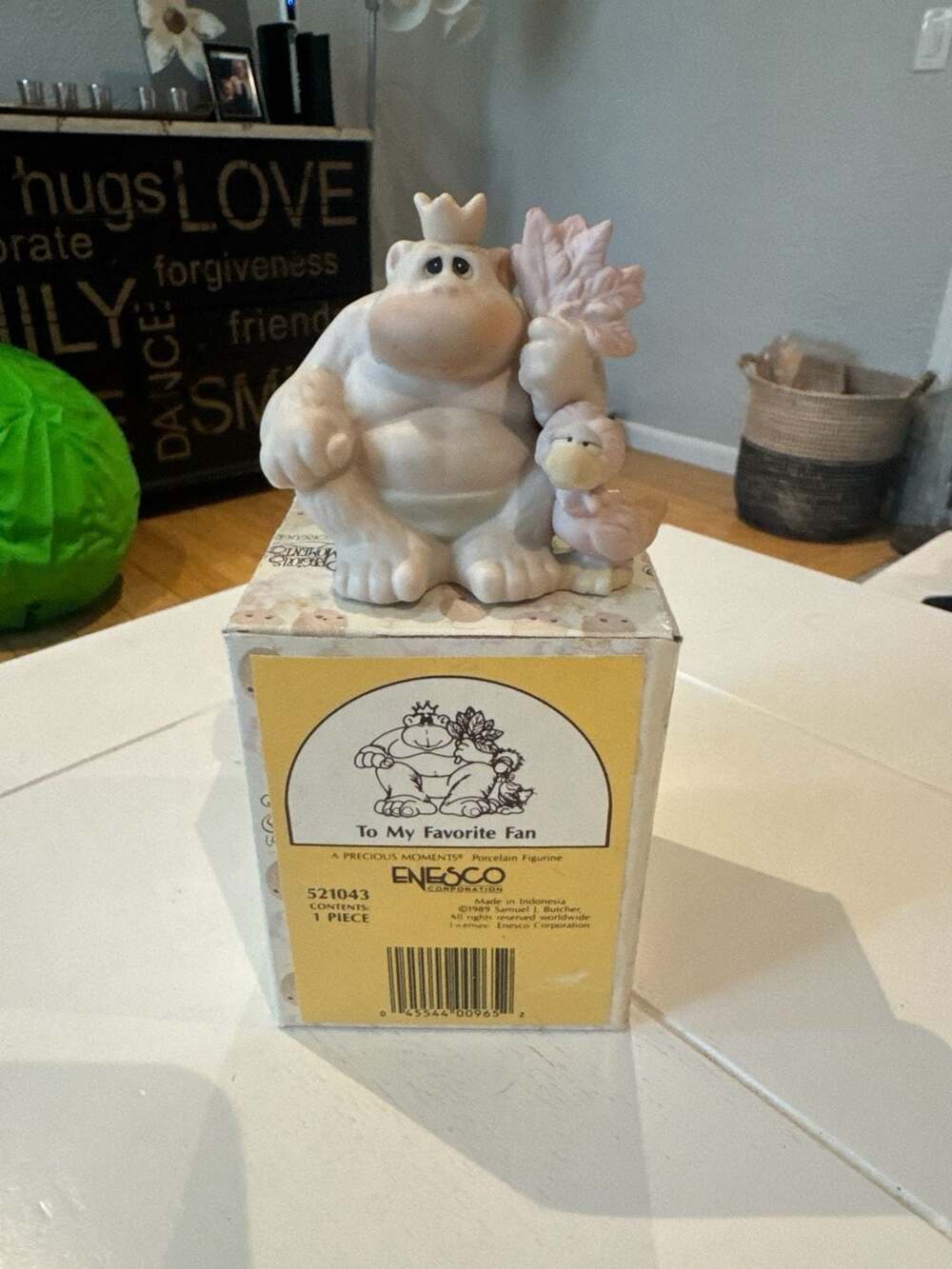 Precious Moments Enesco “To My Favorite Fan” Gorilla Figurine w/ Original Box